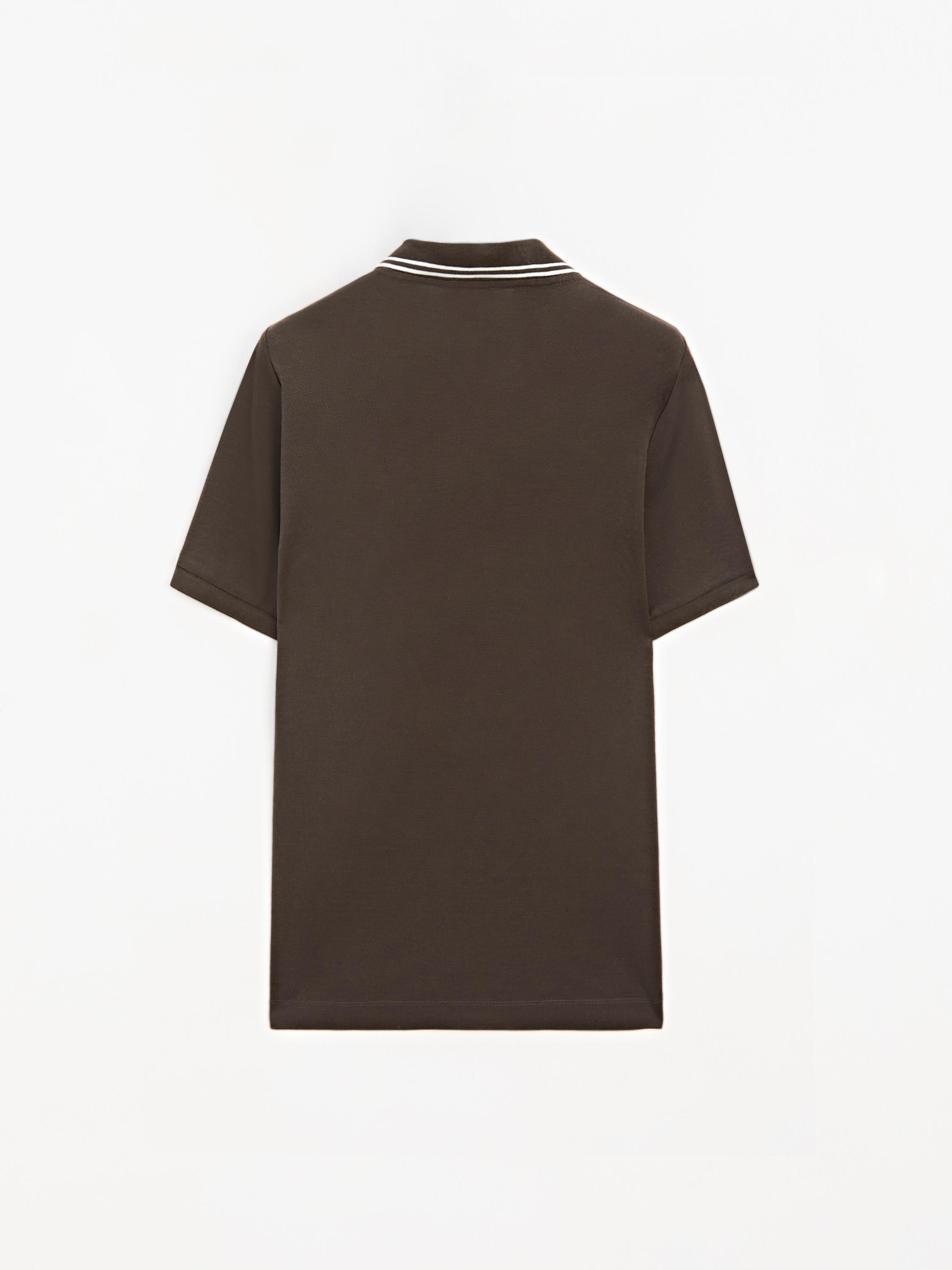 Short sleeve polo shirt with contrast detail